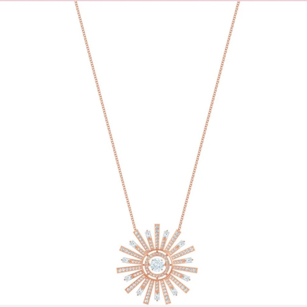 BIG SALE❣️Gorgeous Swarovski Dancing Sunshine Pendant Adj Necklace